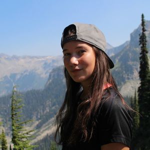 Meet your Posher, Zoe